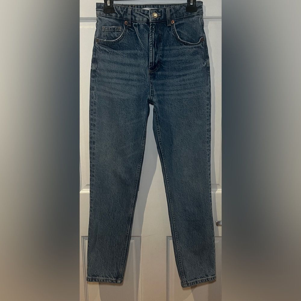 Zara high rise ankle length pants size 02